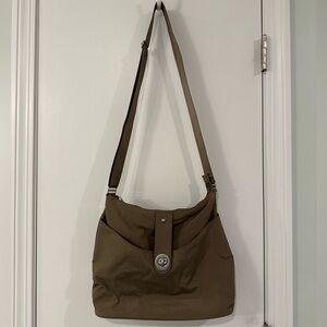 Baggallini Crossbody bag
